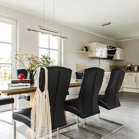 Holiday home In Fuhlendorf, Cleaning Included Fuhlendorf (Mecklenburg-Vorpommern)